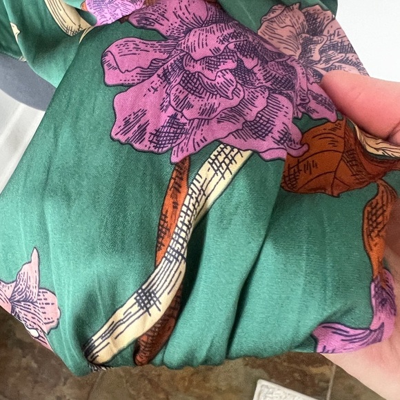 Current Air Los Angeles Green Floral Blouse Sz S Boho Tucked Pleated Peasant Top - Picture 6 of 16